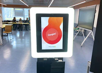 Брендирование стартового экрана Фотобудки с LED-экраном
