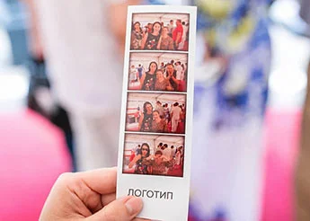 Брендированная фоторамка для Ретро фотобудки